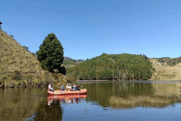 Tour Cácota de Velasco – Entre montañas, lagunas y tradición